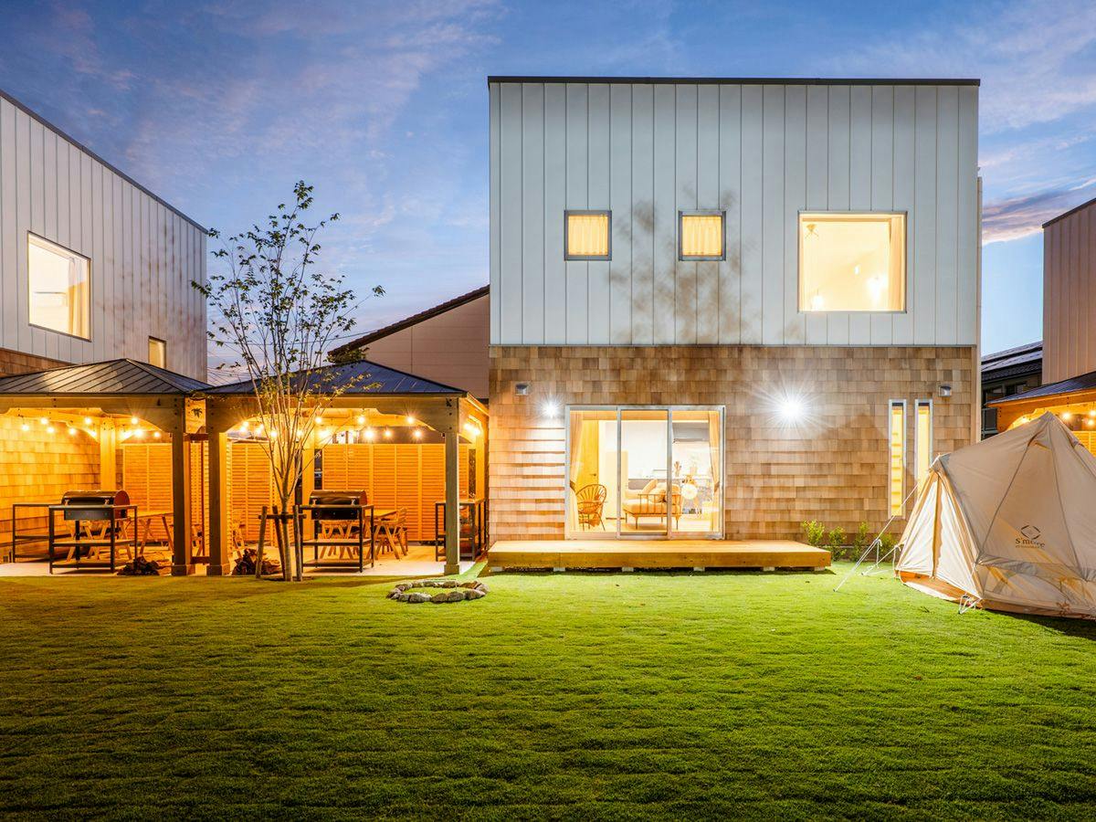 NAGAHAMA Lifestyle Glamping Hotel