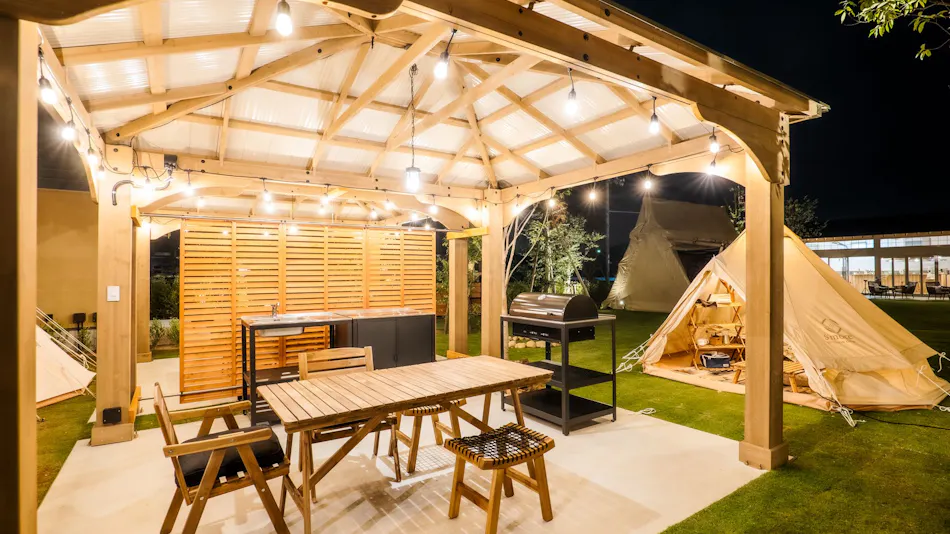 NAGAHAMA Lifestyle Glamping Hotel