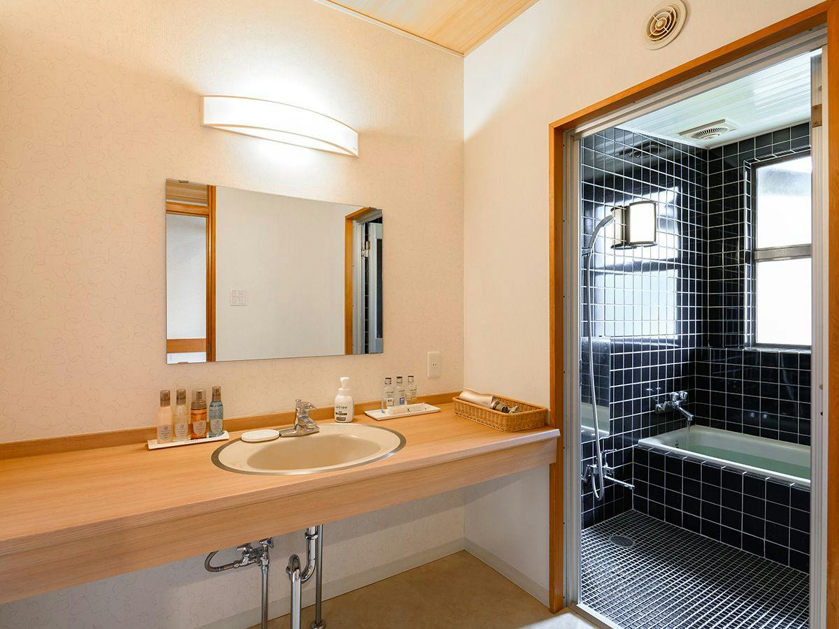 Izu Nagaoka Onsen Keikyu Hotel