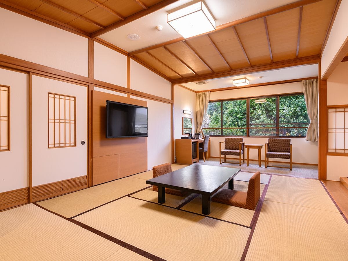 Izu Nagaoka Onsen Keikyu Hotel