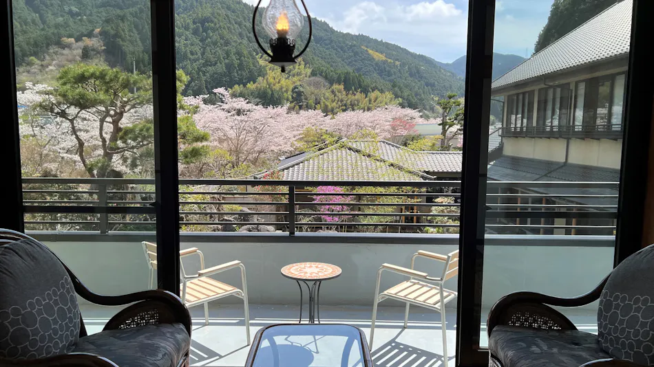 Urashima Onsen Suikouen Sakura