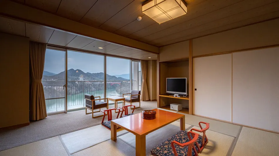 Enakyo Onsen Hotel Yuzuriha