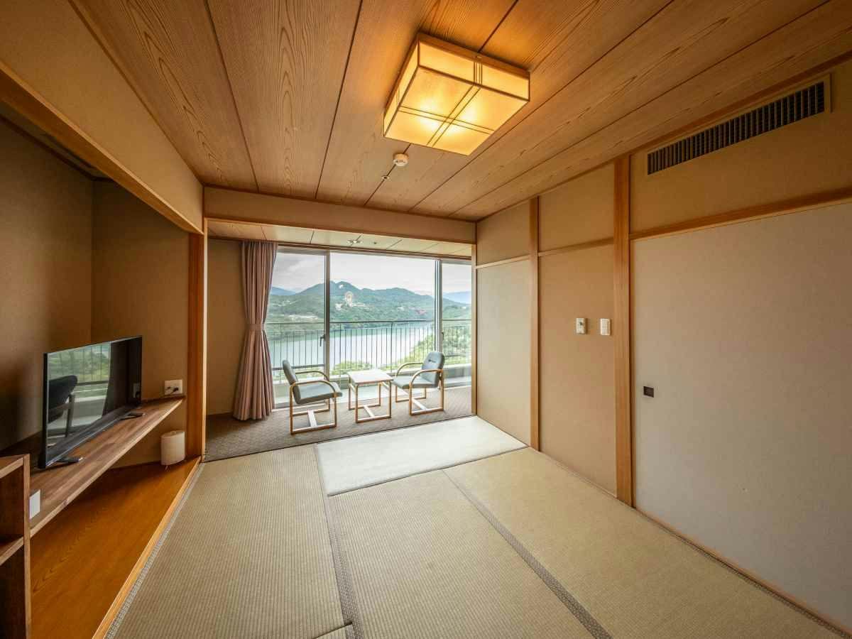 Enakyo Onsen Hotel Yuzuriha
