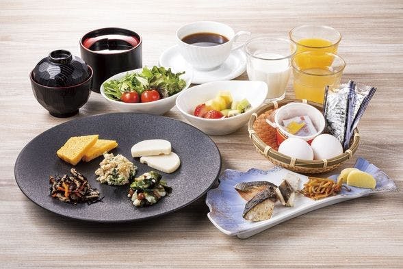 ปลา (บุฟเฟ่ต์สไตล์)