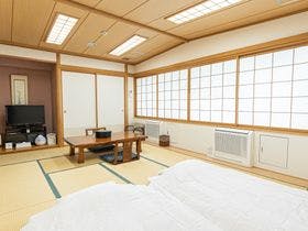 フォーレスト本郷　by　unito