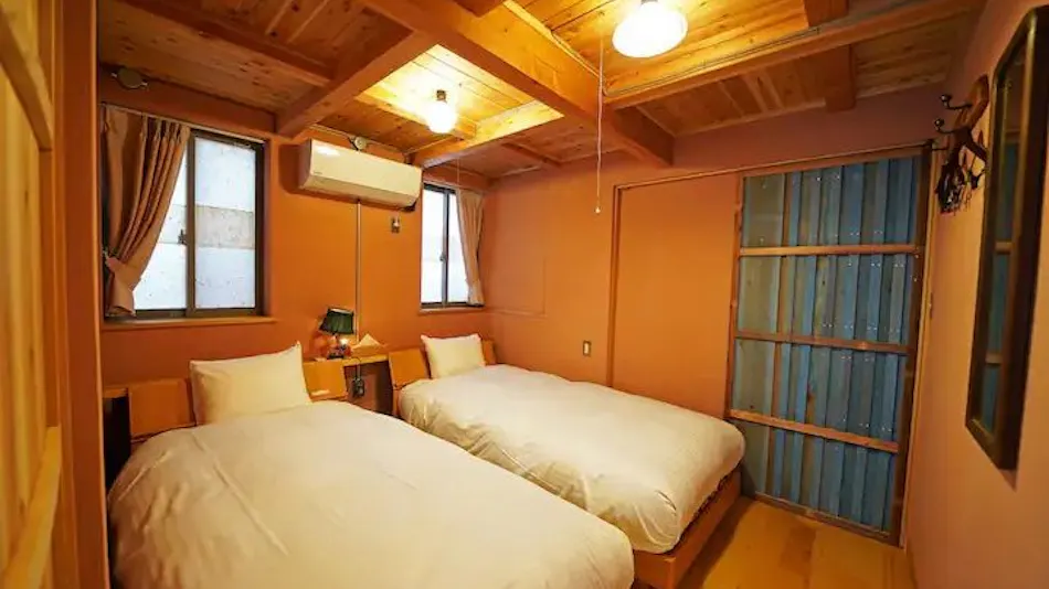 Tsuruba Inn