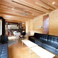 ห้องนั่งเล่นและห้องรับประทานอาหาร