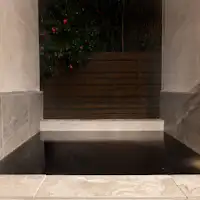 แกลมปิ้งพร้อมอ่างอาบน้ำกลางแจ้ง