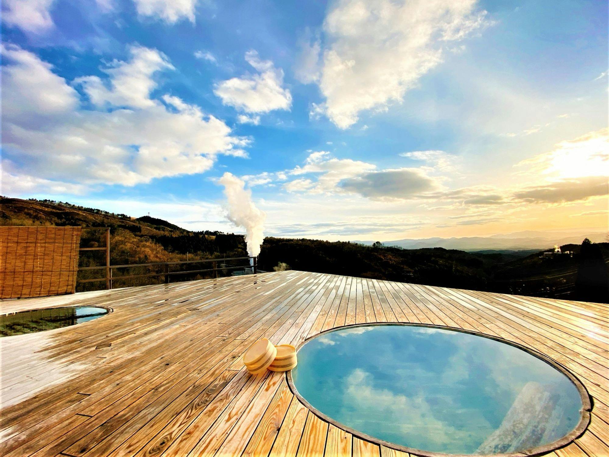 อ่างอาบน้ำกลางแจ้งส่วนตัว 'Tenku no Yu'