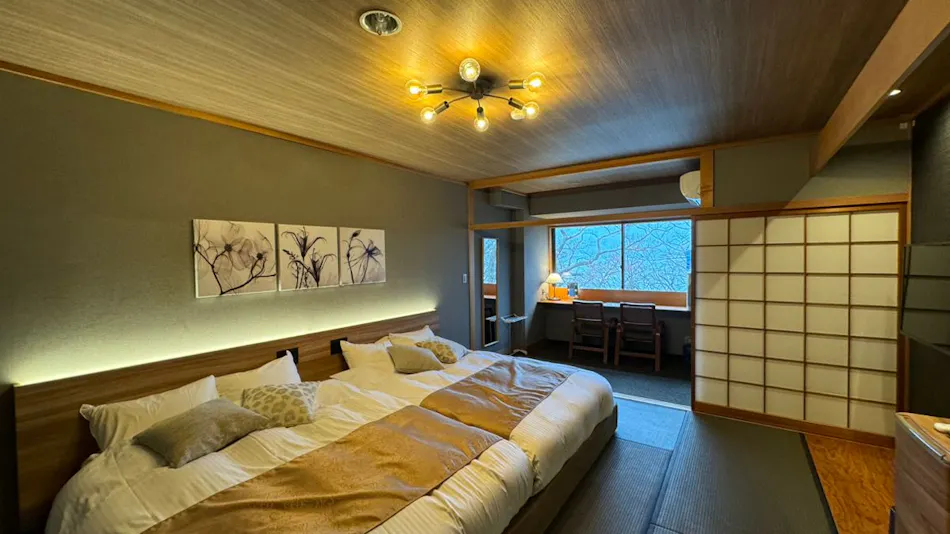 Towadako Lakeside Sakuraku