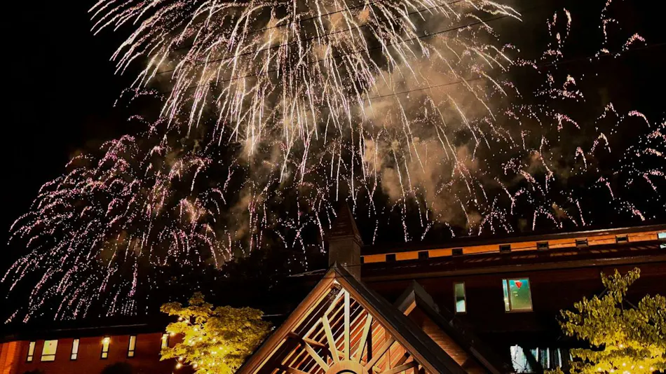 Towadako Lakeside Sakuraku