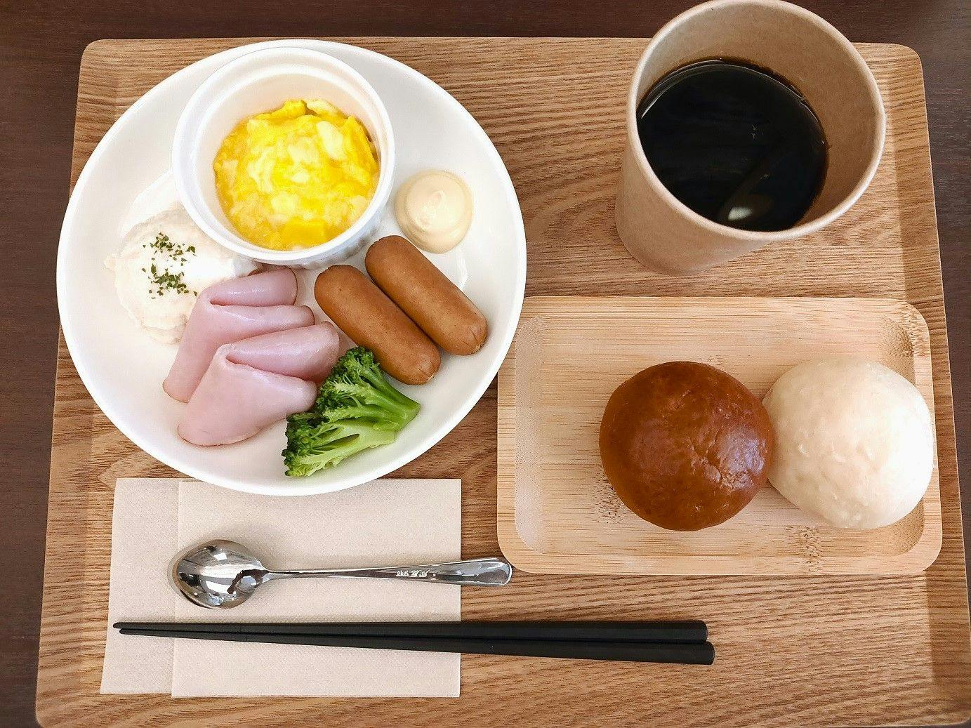 อาหารเช้าฟรี