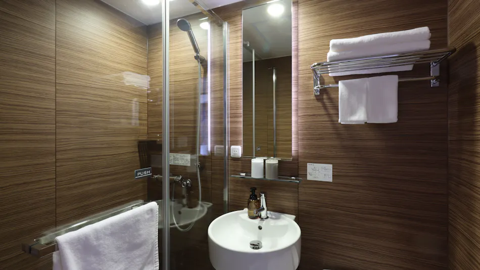 Hotel Glad One Kyoto Shichijo by M's