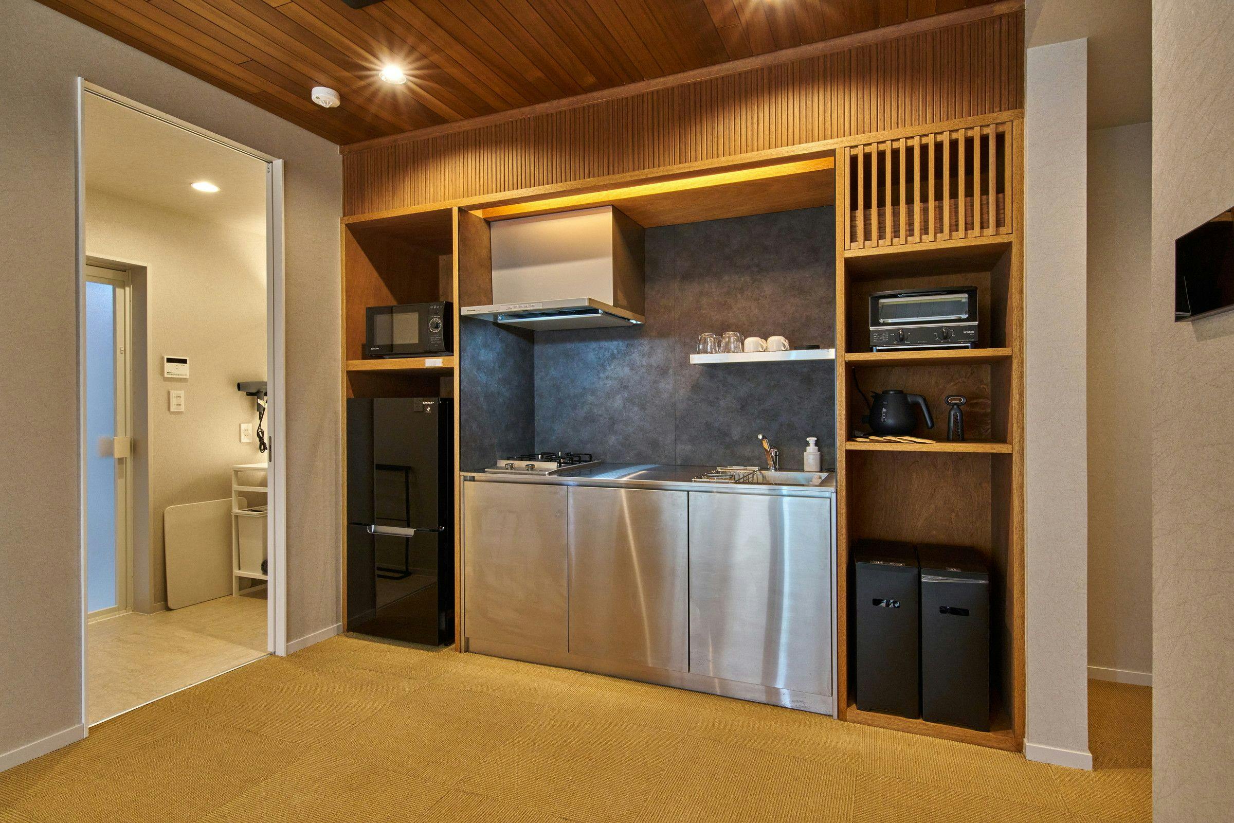 LUXE TECH VILLA ASHITOKU