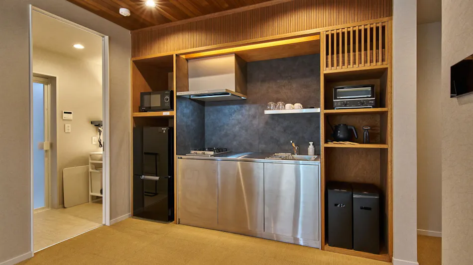 LUXE TECH VILLA ASHITOKU
