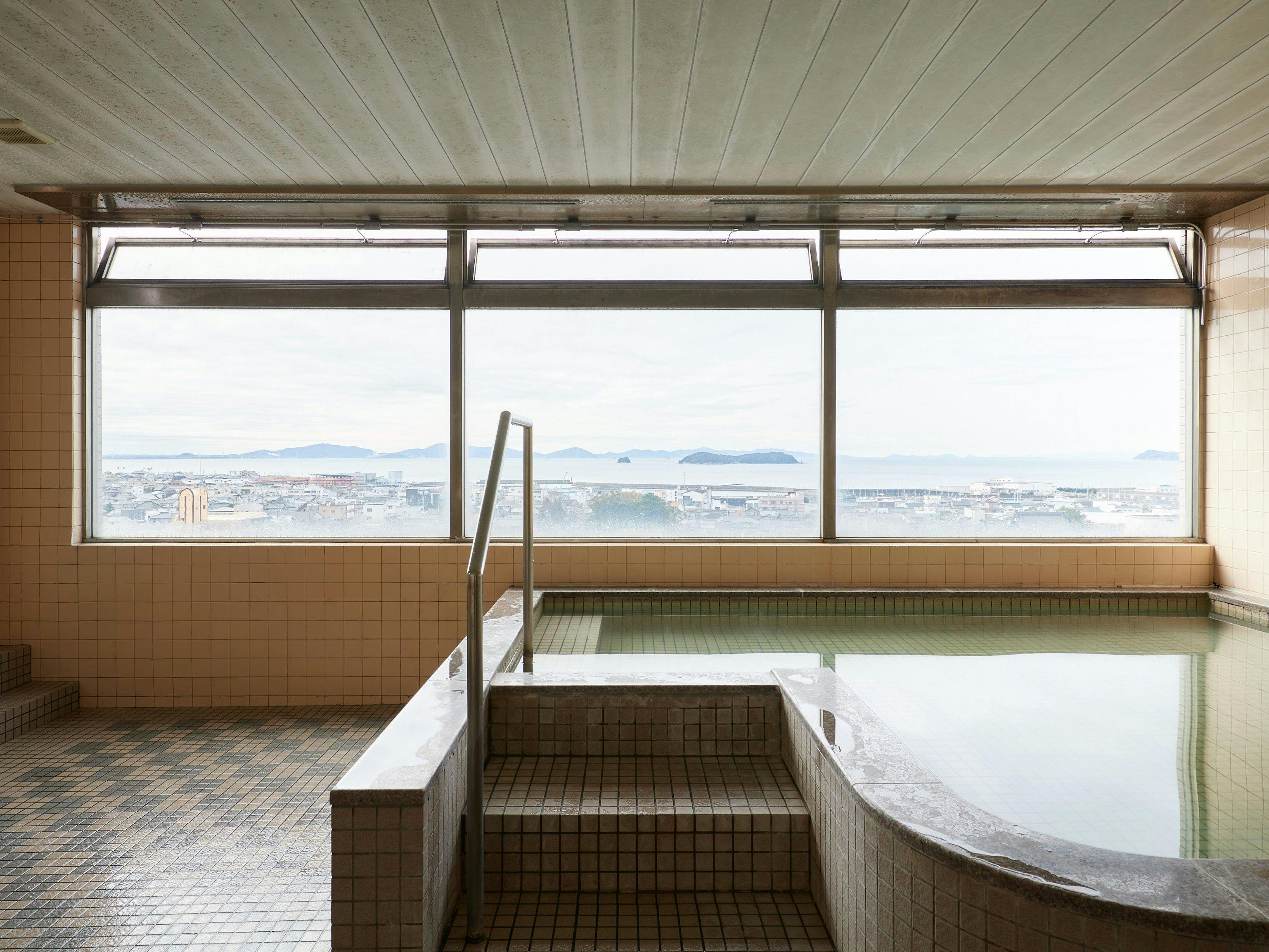 Gamagori Hotel