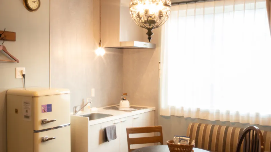 7 Rooms Hotel & Cafe