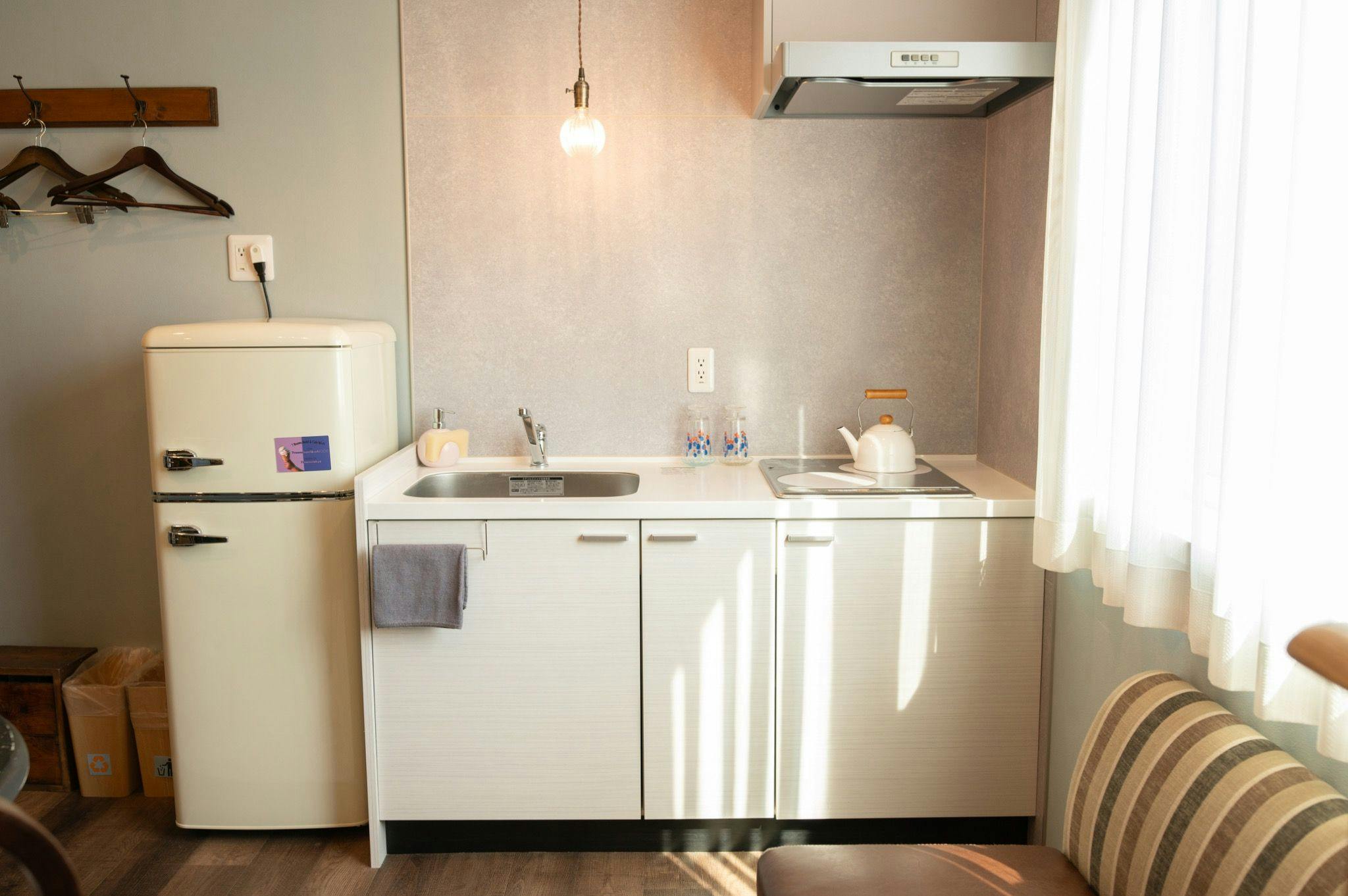 7 Rooms Hotel & Cafe