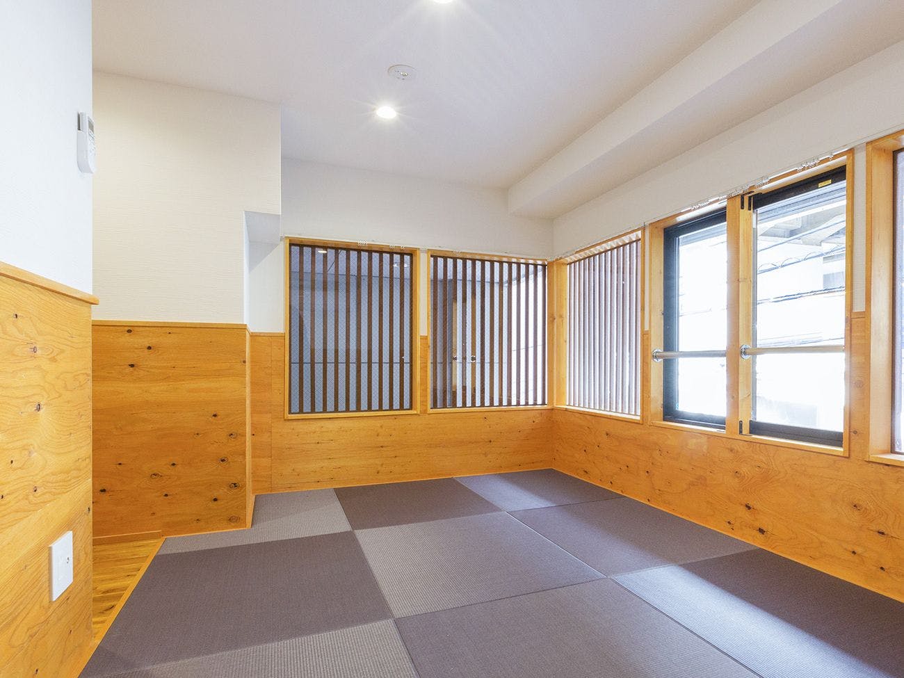 [ห้องส่วนตัว] ห้องพักแบบสามคน 101