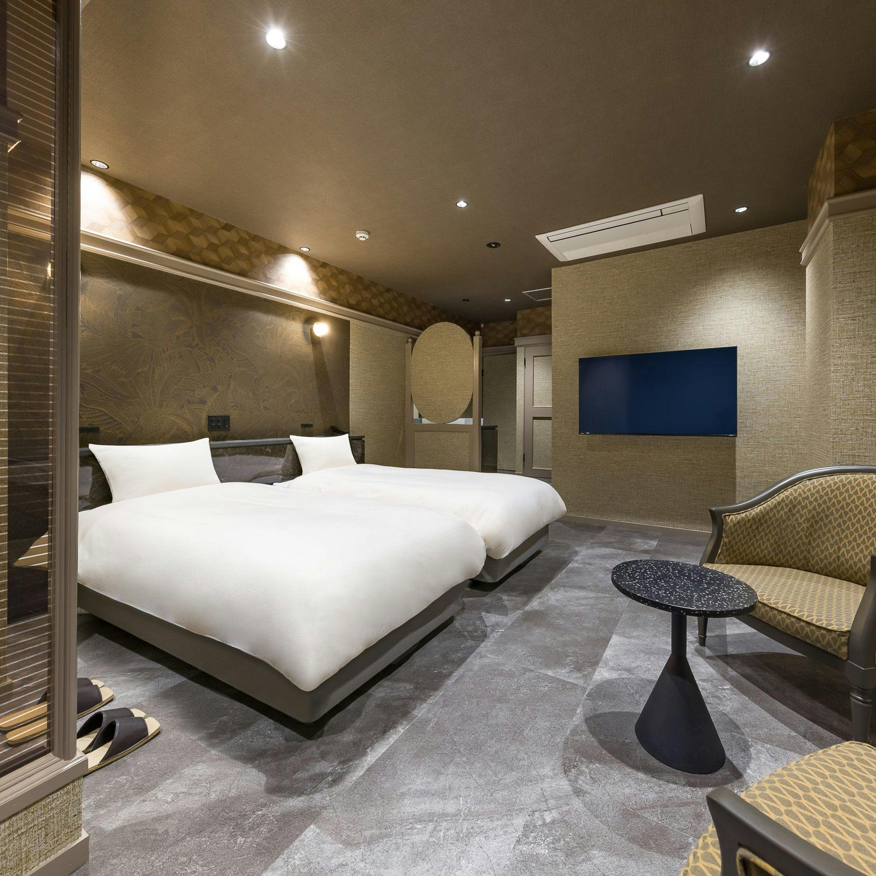 Hotel Noir Blanc