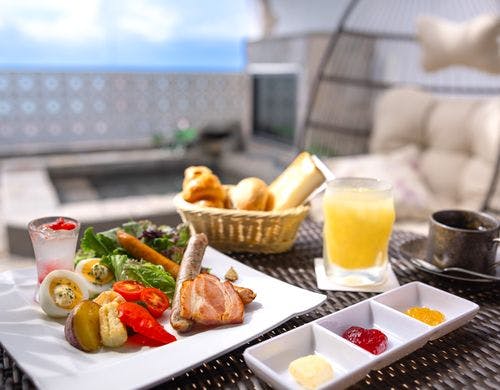 パン派のお客様におすすめ洋食プレート