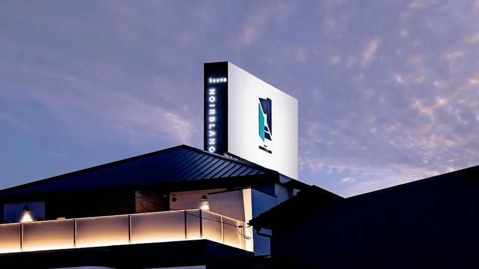 Hotel Noir Blanc