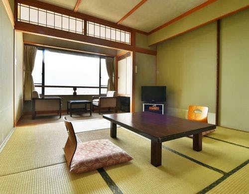 【禁煙】アルプスの見える和室8畳の一例