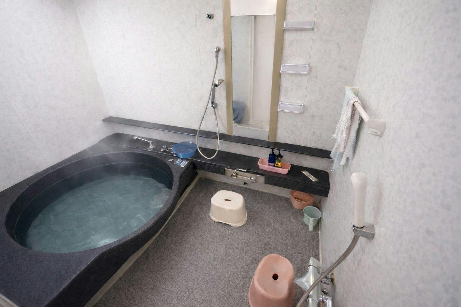 Capsule Hotel Block Room