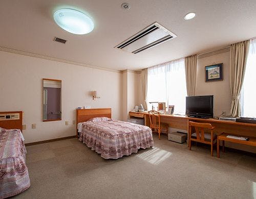 〔バリアフリー〕