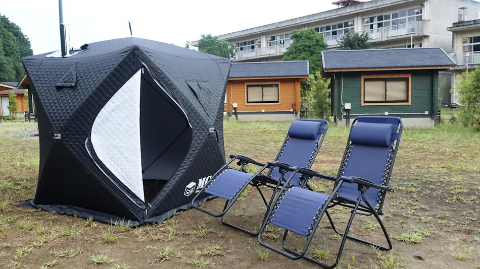 Outdoor Resort 'ETOWA KISARAZU' Surrounded by Nostalgia and Trees