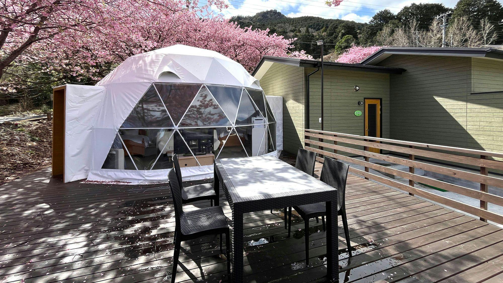 ห้องพัก◆บรรยากาศภายนอกของแกลมปิ้งฤดูใบไม้ผลิ KIRA*