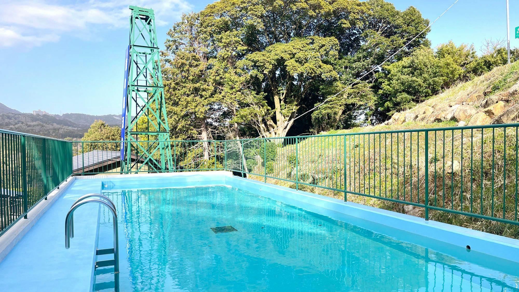 สิ่งอำนวยความสะดวก◆สระว่ายน้ำจากน้ำพุร้อนส่วนตัวที่สามารถว่ายได้ตลอดทั้งปี*