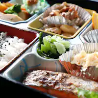 อาหารค่ำ◆ตัวอย่างมื้อเย็น เบนโตะโชคาโดะทำมือโดยเจ้าของโรงแรม*