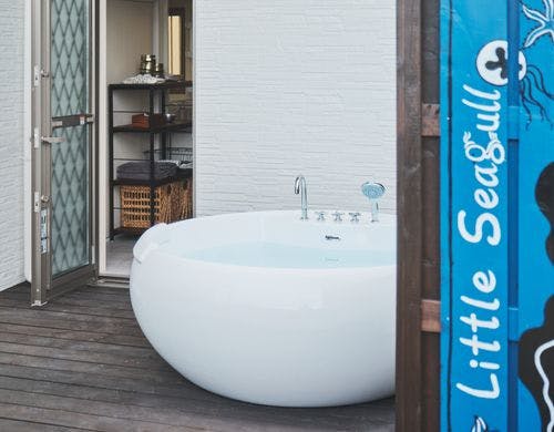 アウトドアバス