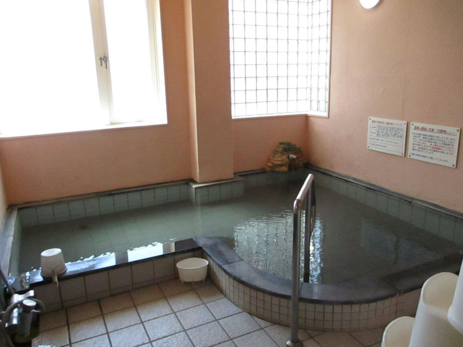Yunokawa Onsen Gensen Kakenagashi no Yado Hotel Kamomekan