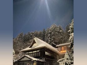 湯滝の宿　西屋