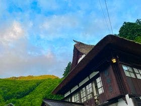 湯滝の宿　西屋