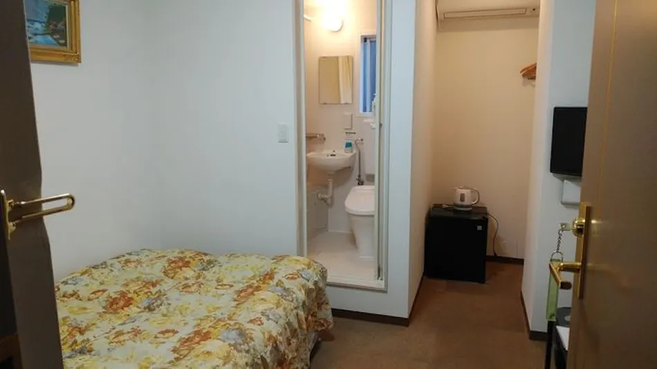 Sunshine Hotel