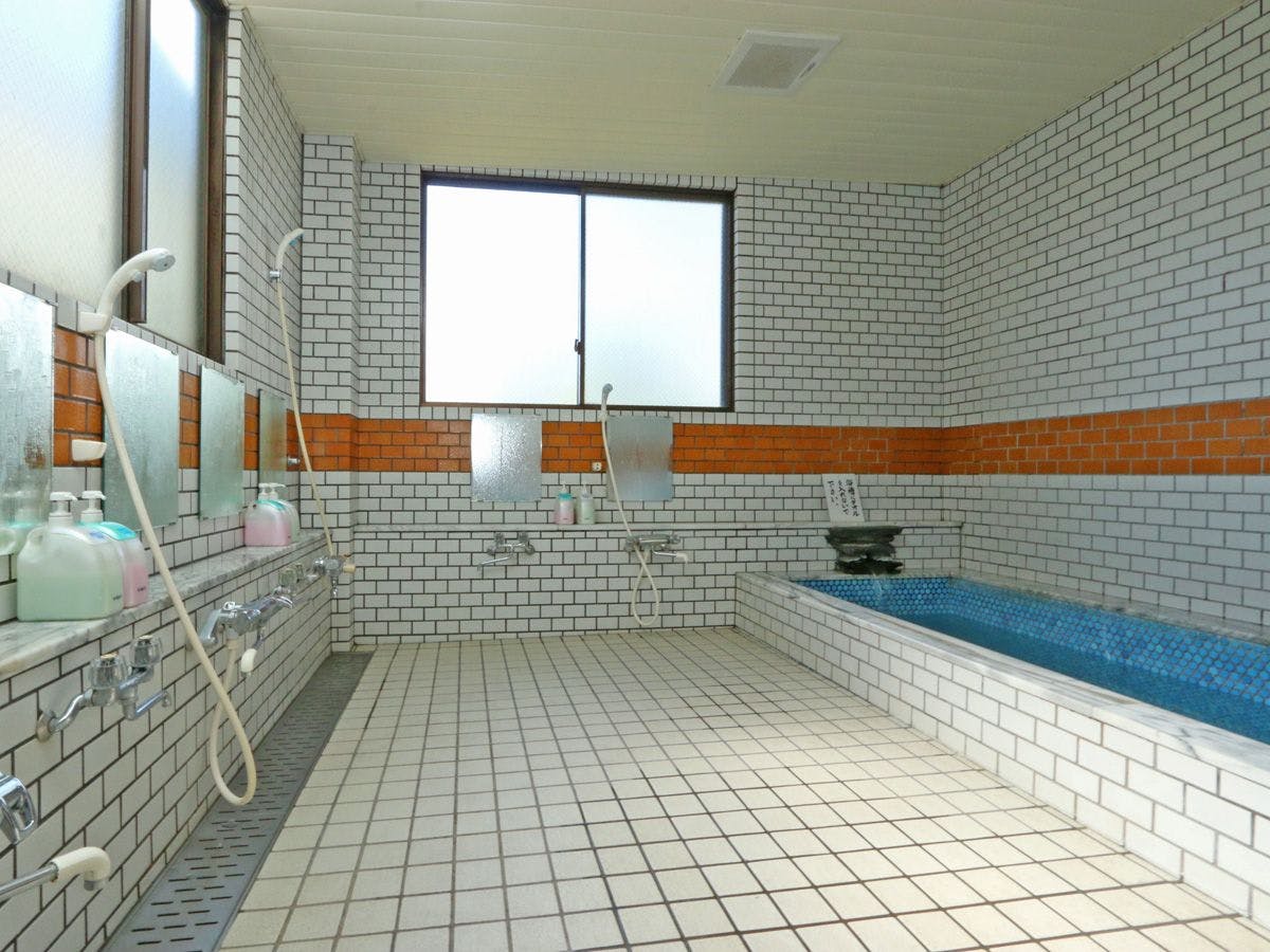 【ห้องอาบน้ำชาย】