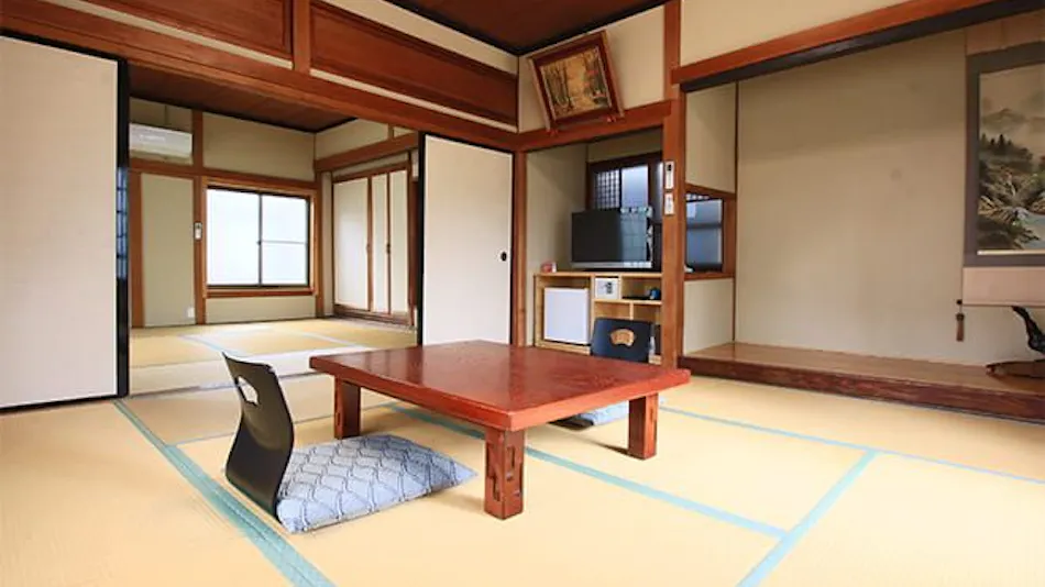 Togo Inn