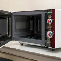 ไมโครเวฟ (ชั้น 1, 4, 6)