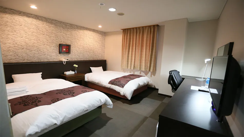 Business Hotel Shirasagi