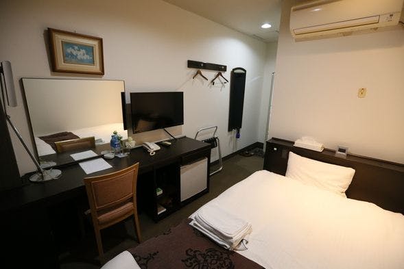 Business Hotel Shirasagi
