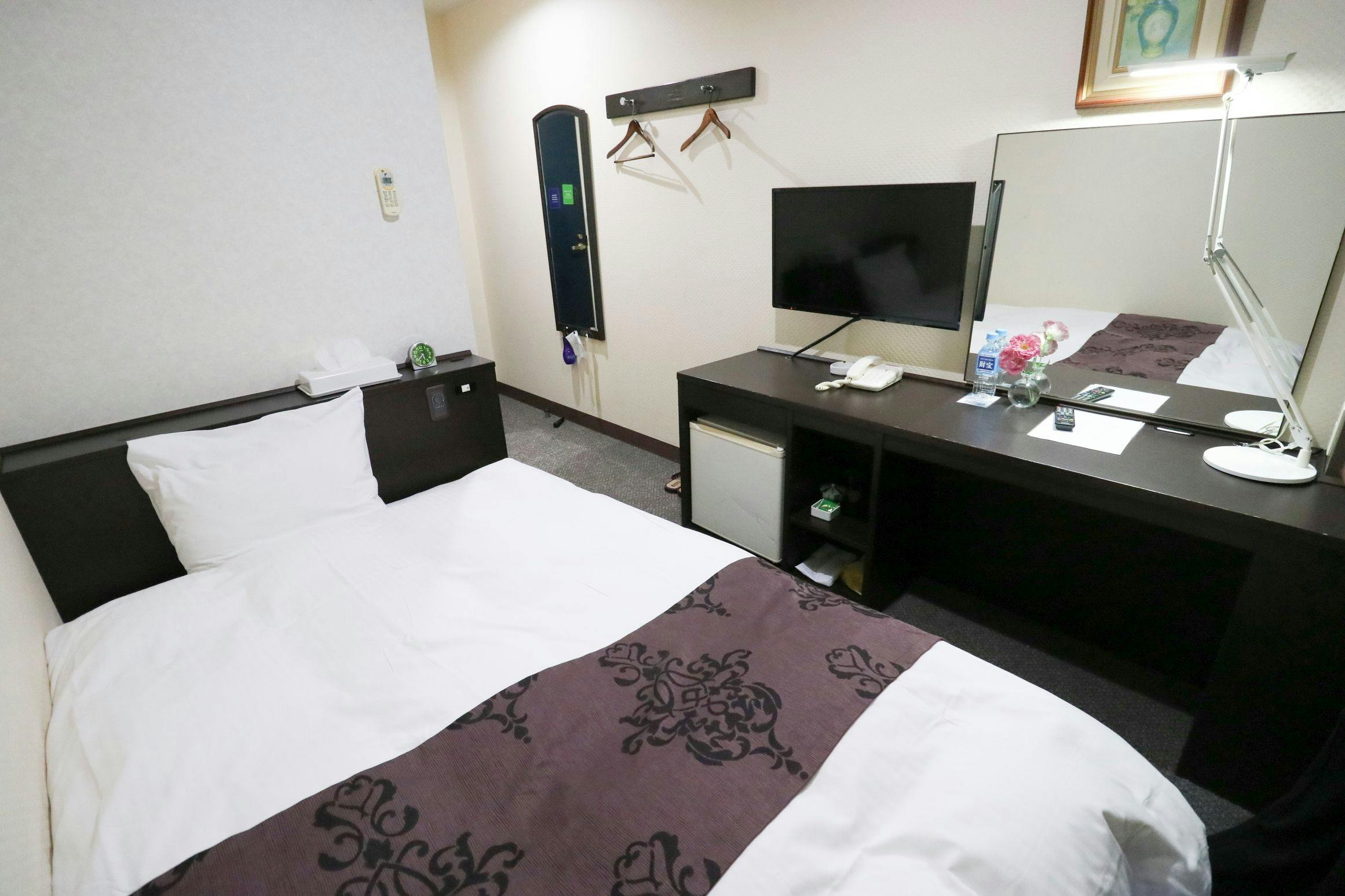 Business Hotel Shirasagi
