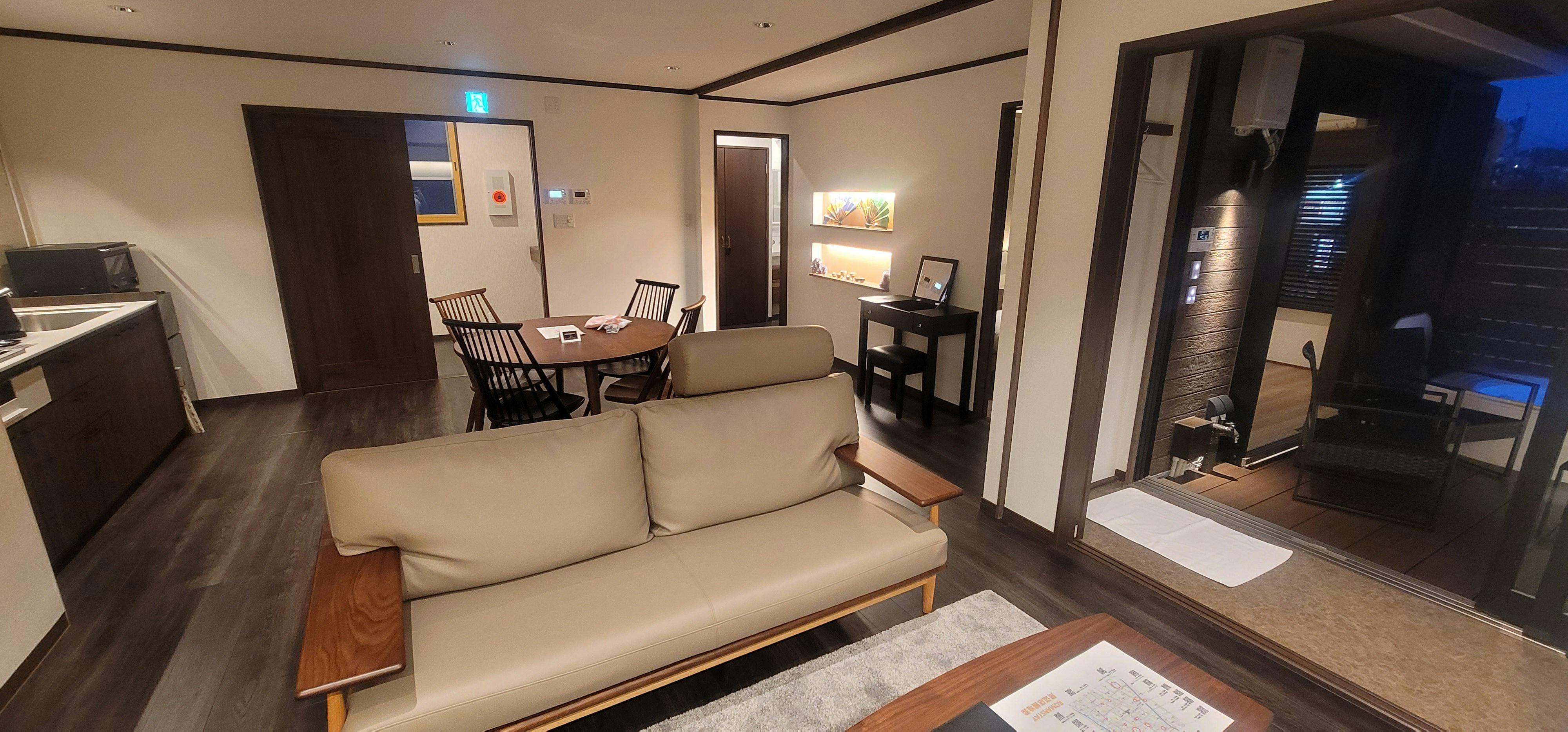ROMANSTAY