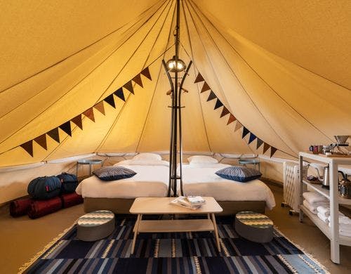 グランピングテントの内観