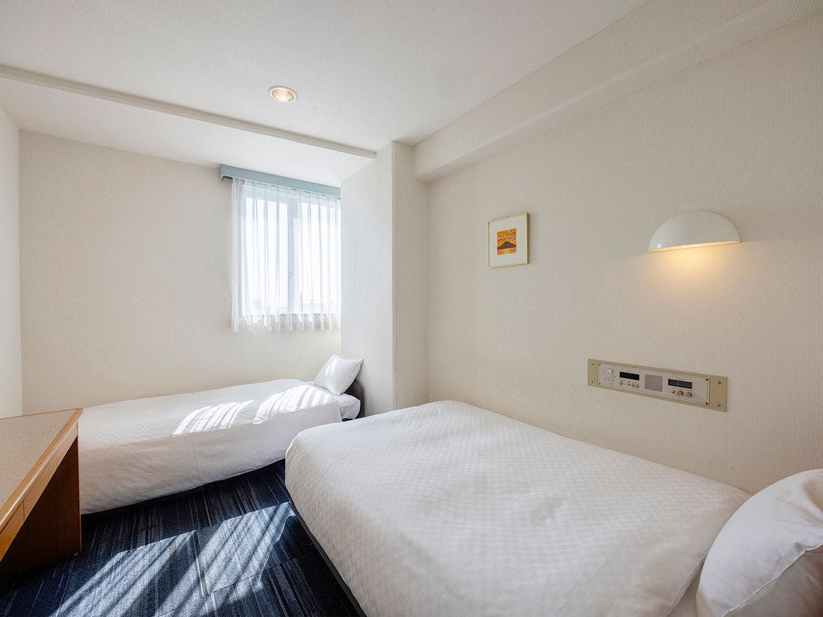 【เตียงเซมิดับเบิล + โซฟาเบด】