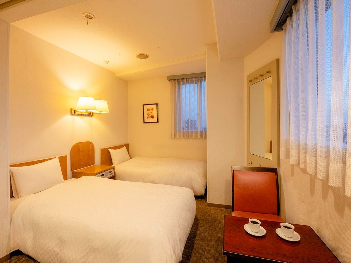 【ห้องทวินมุม】