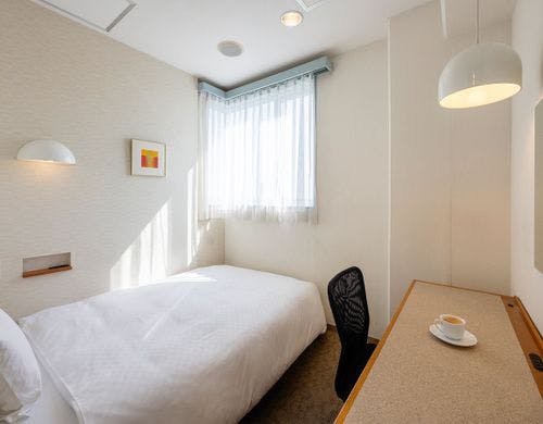 【エコノミー】