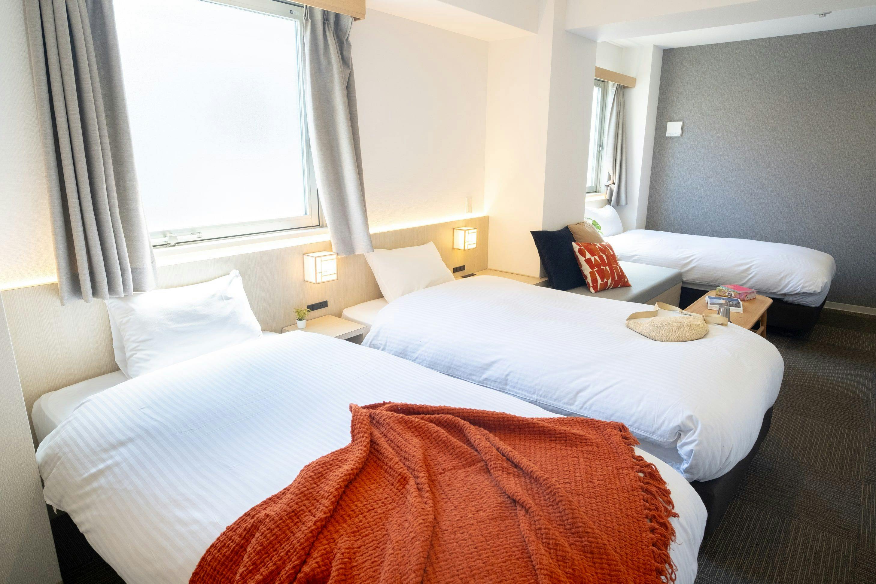 Studio 25TR (Dilarang merokok)